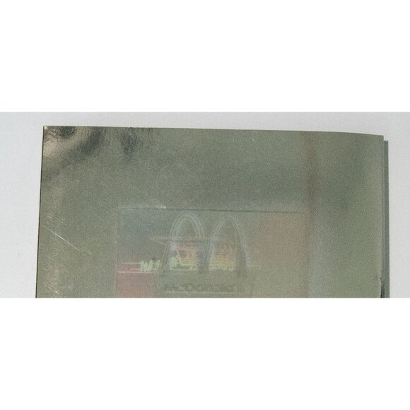 Vintage National Geographic Holographic Issue Vol. 174 No. 6 June 1988 - Picture 6 of 8